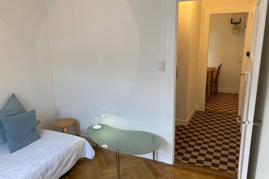 Parking & Appartement 2 Pieces Sans Traffic Λωζάνη Εξωτερικό φωτογραφία